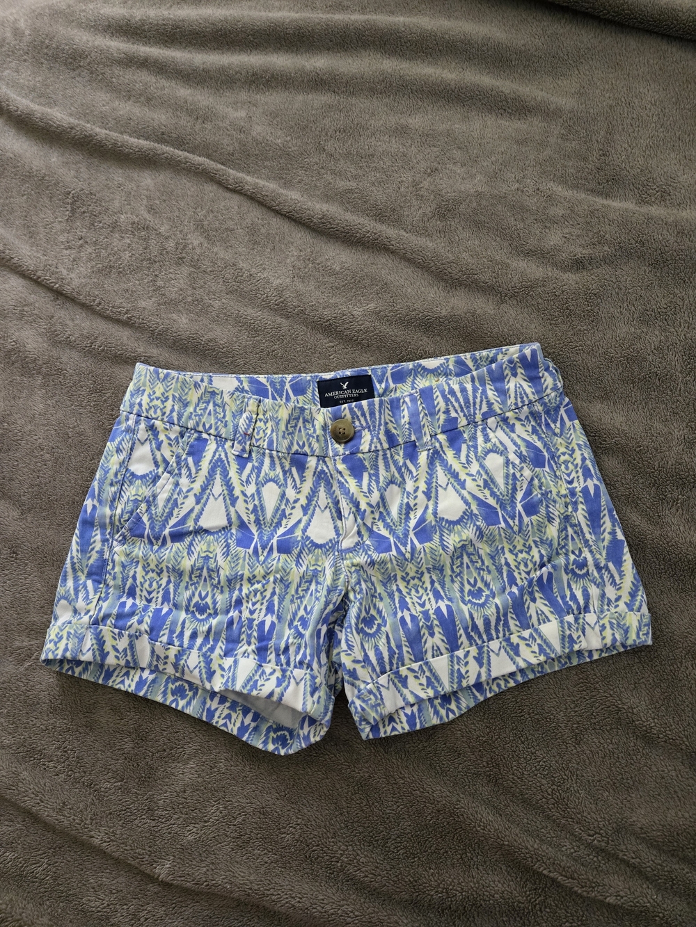 American Eagle Printed Mid-Rise Cotton Blend Shorts - Blue & White